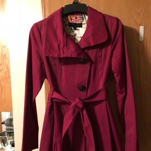Steve Madden trench coat
